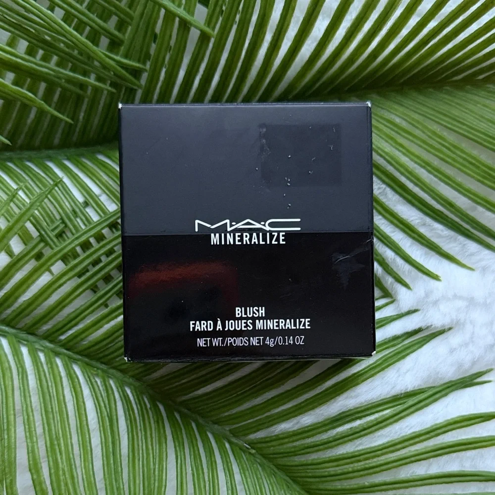 NIB MAC Cosmetics Mineralize Blush in Happy-Go-Rosie